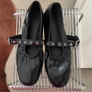 Old Navy Black Leather Mary Jane Flats